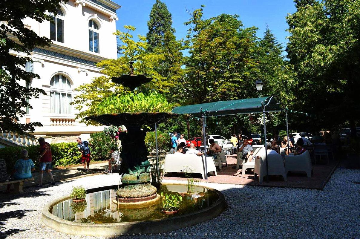 1 VERNET LES BAINS - PYRENEES ORIENTALES - HOTEL DU PORTUGAL(74).JPG